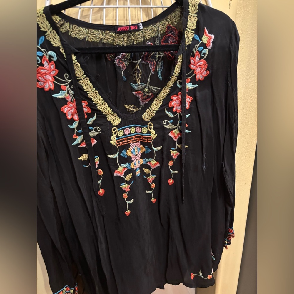 Embroidered Black Floral V-Neck Women's Top